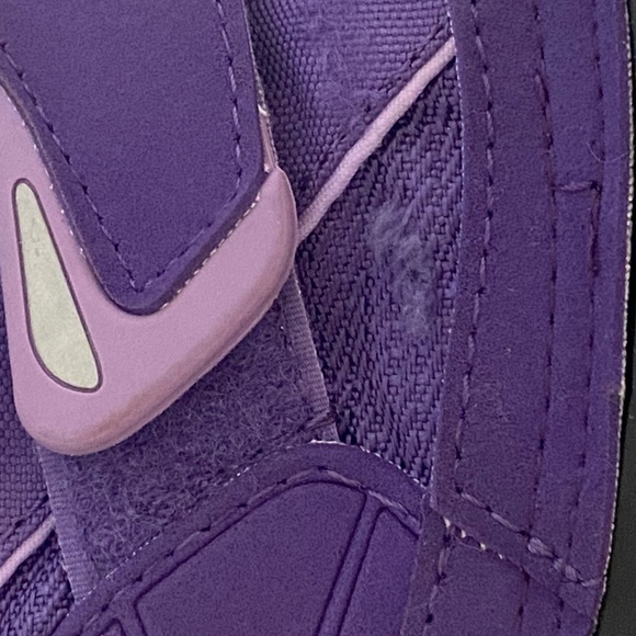 Kamik Waterproof Boots, Size 1 - Picture 9 of 12